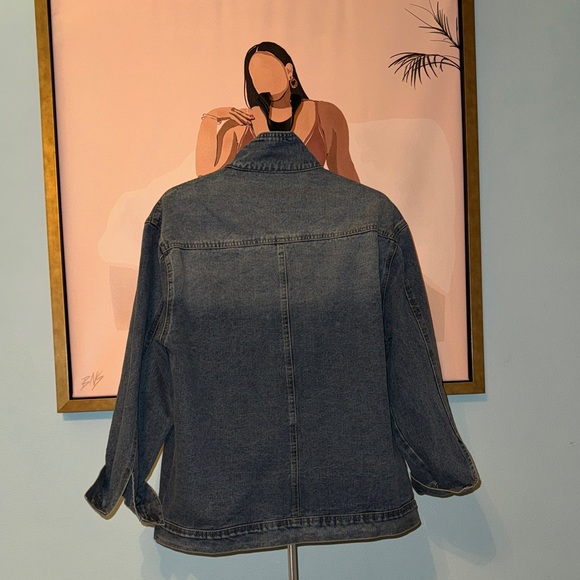 NWT Stylish Denim Jacket - Picture 6 of 7